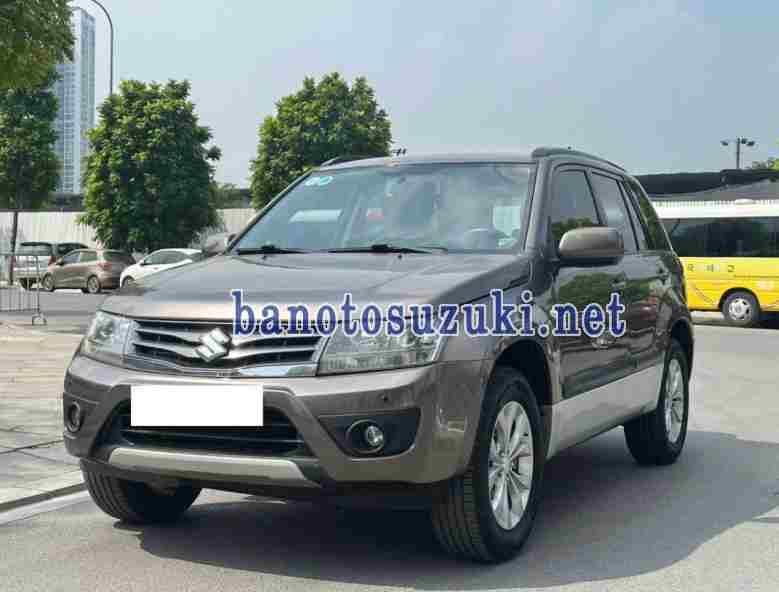 Cần bán gấp xe Suzuki Grand vitara 2.0 AT 2014 màu Nâu