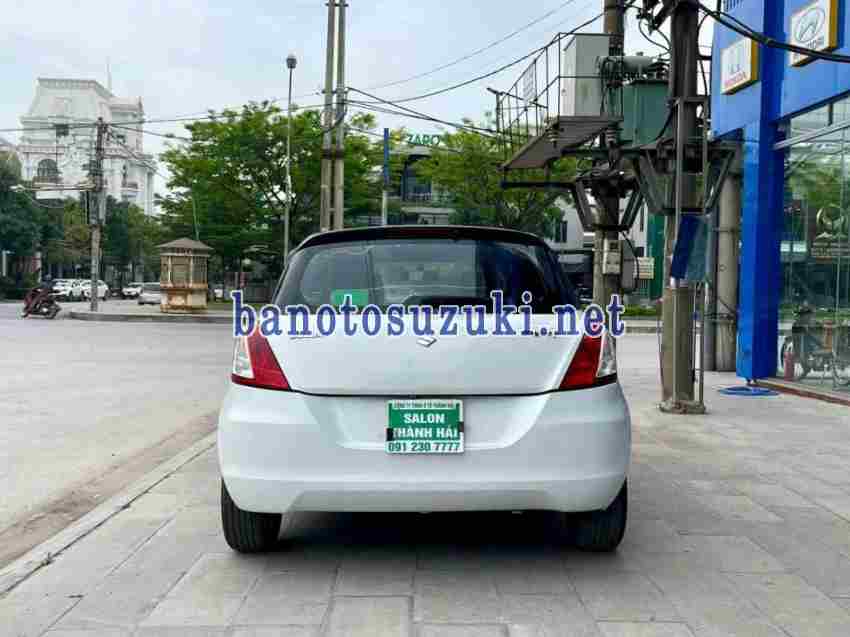 Cần bán xe Suzuki Swift 1.4 AT màu Trắng 2017