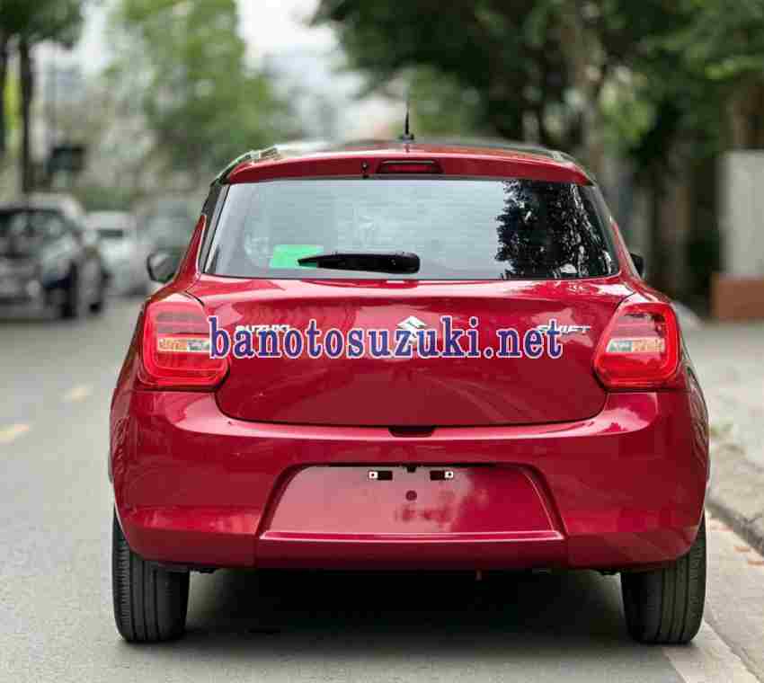 Cần bán xe Suzuki Swift GLX 1.2 AT năm 2021 màu Đỏ cực đẹp
