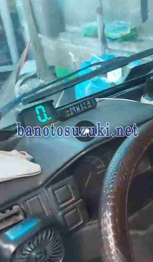 Suzuki Super Carry Van Blind Van năm 2011 cần bán