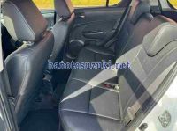 Cần bán gấp xe Suzuki Swift 1.4 AT 2016 màu Trắng