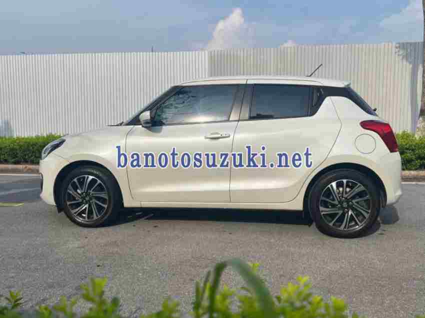 Cần bán gấp xe Suzuki Swift GLX 1.2 AT 2023 màu Trắng