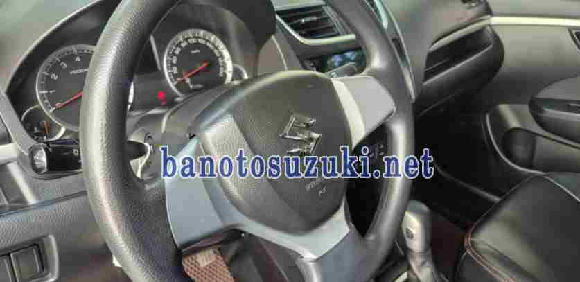 Cần bán Suzuki Swift 1.4 AT 2014 xe đẹp