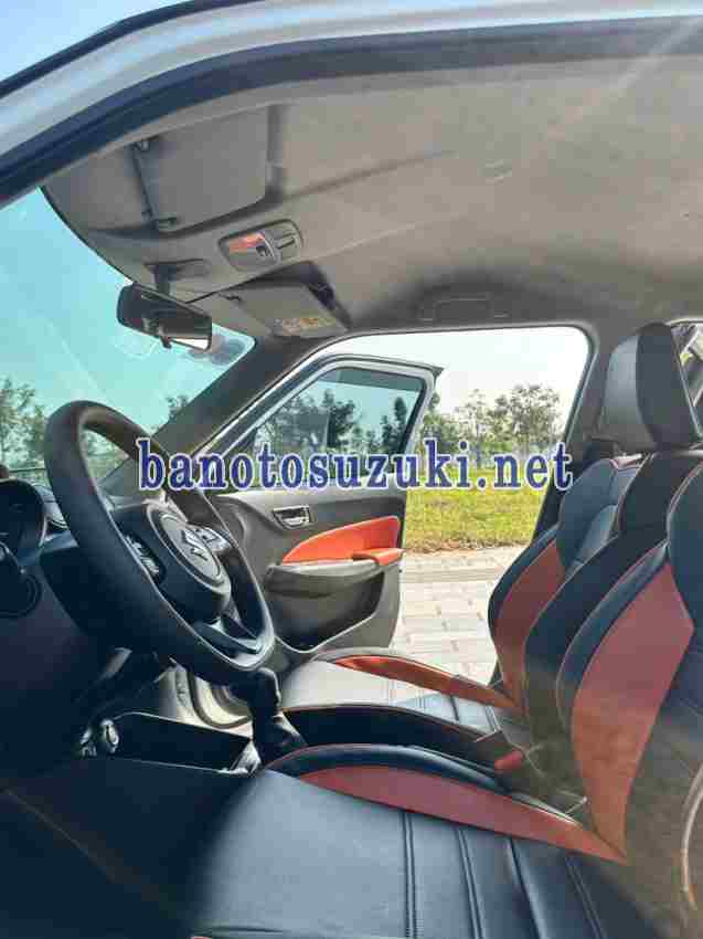 Bán xe Suzuki Swift GLX 1.2 AT đời 2023 - Giá tốt