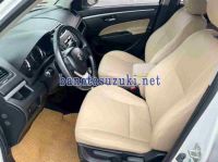 Cần bán xe Suzuki Swift 1.4 AT màu Trắng 2016