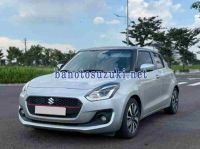 Cần bán xe Suzuki Swift GLX 1.2 AT năm 2019 màu Bạc cực đẹp